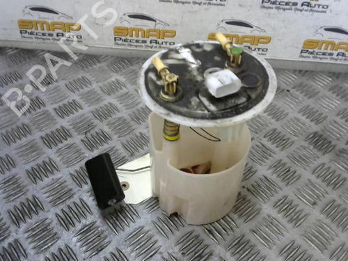 Used Fuel pump RENAULT CLIO III (BR0/1, CR0/1) [2005-2014]  19898870