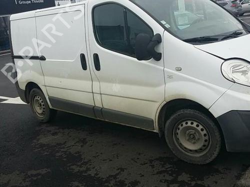 Left headlight RENAULT TRAFIC II Van (FL) 2.0 dCi 90 (FL0H) | BP19899299C28 