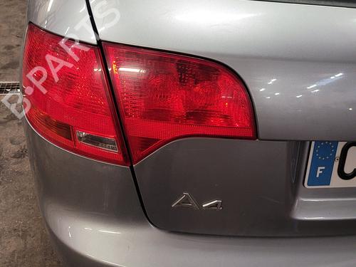 Venstre baglygte bagklap AUDI A4 B7 Avant (8ED) 3.0 TDI quattro (204 hp) 23777078