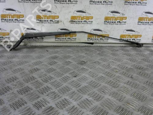 Used Front windshield wiper arm PEUGEOT 407 (6D_) 1.6 HDi 110 (6D9HZC, 6D9HYC) (109 hp) 19894994