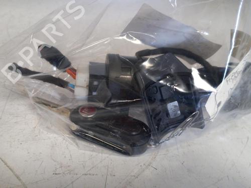 Used Ignition barrel FIAT 500 (312_) 0.9 (312AXG1A, 312.AXG11) (86 hp) 19883359