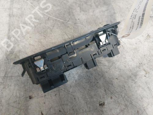 Left front window switch PEUGEOT 308 SW II (LC_, LJ_, LR_, LX_, L4_) 1.6 BlueHDi 120 | BP19896768I27 