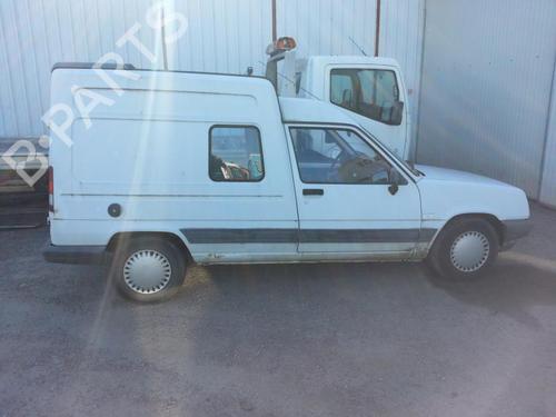 Left front indicator RENAULT RAPID Box Body/MPV (F40_, G40_) 1.6 D (F404) | BP21975112C32 