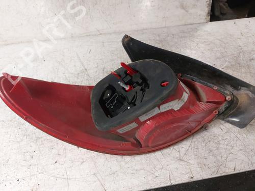 Right taillight PEUGEOT 206 Hatchback (2A/C)  | BP19886033C35 