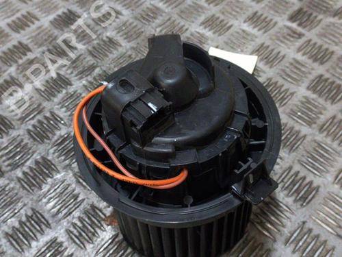 Heater blower motor RENAULT CLIO IV (BH_) 0.9 TCe 90 (BHNF, BHMA, BHMH, BHJK, BHJR) | BP19890120M62 