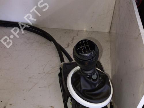 Gear lever RENAULT TWINGO III (BCM_, BCA_) 1.0 SCe 65 (BCMJ) | BP21981332M90 