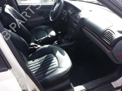 Højre forlygte PEUGEOT 406 (8B) 2.1 TD 12V | BP19884827C29 