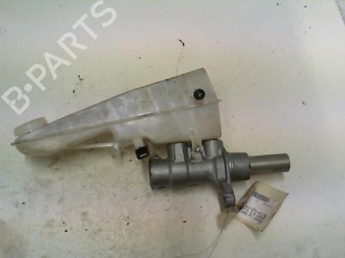 Used Brake master cylinder Brake master cylinder PEUGEOT EXPERT Van (V_) 2.0 BlueHDi 120 (122 hp) 21975160 21975160