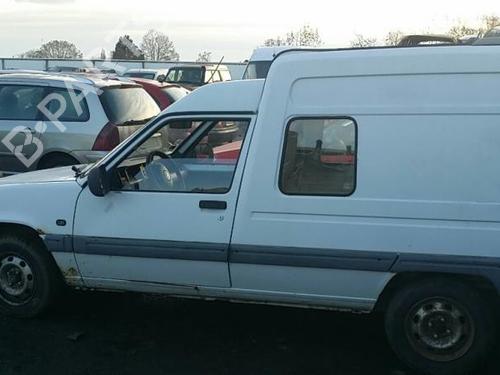 Left mirror RENAULT RAPID Box Body/MPV (F40_, G40_) 1.9 D (F40P, F40N, F40E) | BP21979179C26 