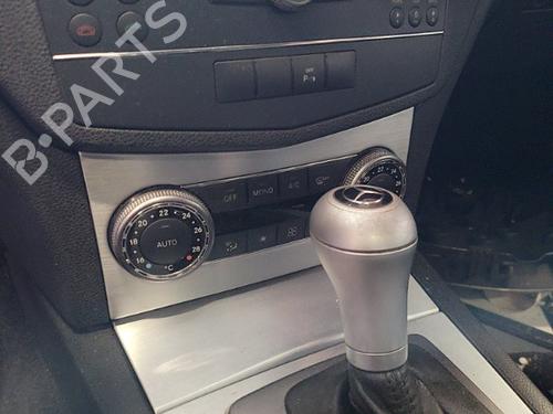 Used Climate control MERCEDES-BENZ C-CLASS (W204) C 200 CDI (204.007, 204.006) (136 hp) 19879175