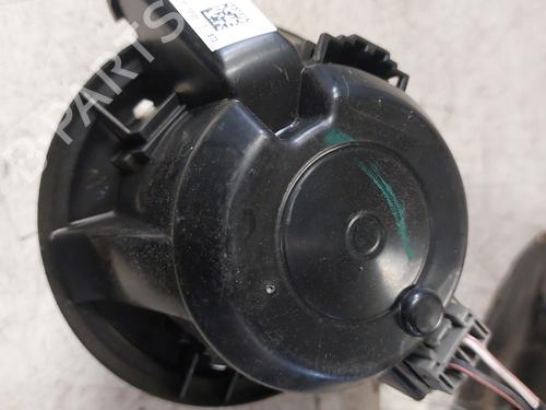 Heater blower motor RENAULT TWINGO III (BCM_, BCA_)  | BP21988131M62 