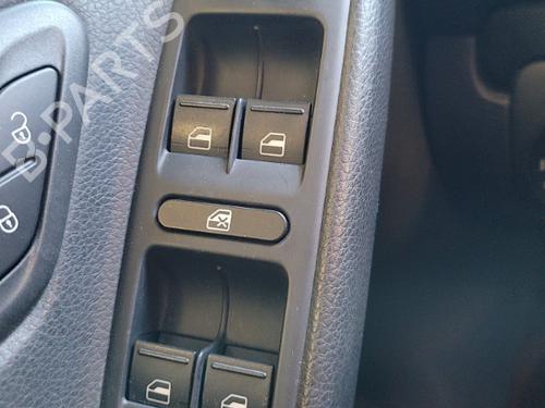 Used Left front window switch VW GOLF V (1K1) [2003-2010]  19900560