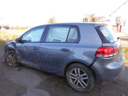 Gear lever VW GOLF VI (5K1) 1.6 TDI | BP21811868M90 