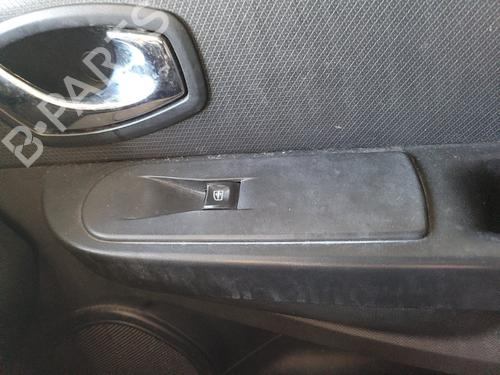 Used Right front window switch RENAULT CLIO IV (BH_) 1.5 dCi 90 (90 hp) 19900703