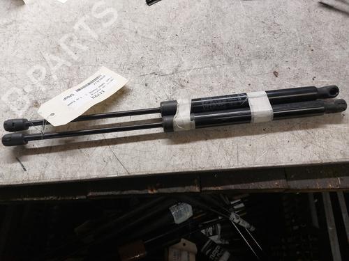 Used Tailgate lift support FIAT 500X (334_) 1.6 (334AXE1A) (110 hp) 21266611