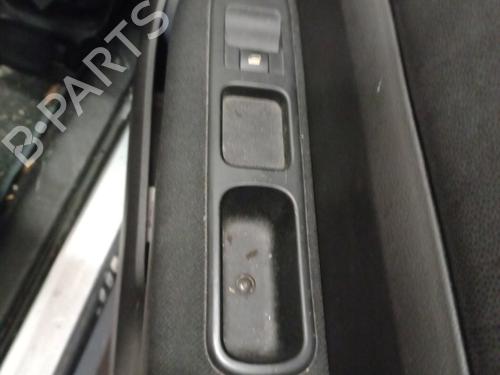Used Right front window switch PEUGEOT 307 Break (3E) 1.6 HDi 110 (109 hp) 24146915