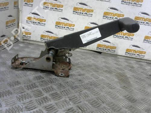 Used Hand brake Hand brake RENAULT KANGOO Express (FW0/1_) [2008-2026] 21979452 21979452