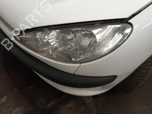 Used Left headlight PEUGEOT 206 Hatchback (2A/C) 1.1 i (60 hp) 27810481