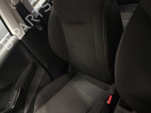 Used Right front seat PEUGEOT 208 I (CA_, CC_) 1.5 BlueHDI 100 (102 hp) 25220732