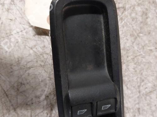 Used Left front window switch FORD FIESTA VI (CB1, CCN) 1.25 (82 hp) 19887640