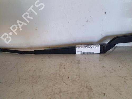 Front windshield wiper arm RENAULT ESPACE IV (JK0/1_) 2.0 dCi (JK01, JK02, JK1J, JK1K, JK1H) | BP19889318C143 