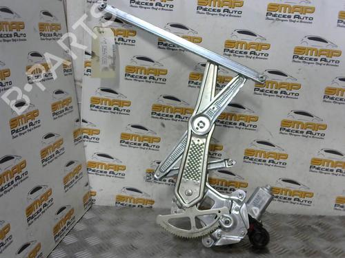 Used Front right window mechanism TOYOTA YARIS (_P1_) 1.4 D-4D (NLP10_, NLP10R) (75 hp) 19890509
