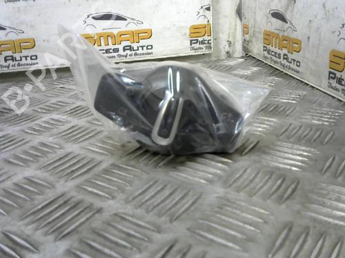 Used Headlight switch AUDI A4 B8 (8K2) 2.7 TDI (190 hp) 21979690