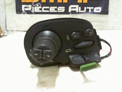 Used Steering column stalk RENAULT SCÉNIC II (JM0/1_) [2003-2010]  19891615