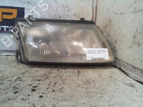 Used Right headlight VW PASSAT B3/B4 (3A2, 35I) [1988-1997]  19885045