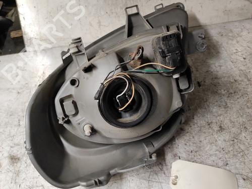 Right headlight RENAULT TRAFIC II Van (FL) 1.9 dCi 80 (FL0B) | BP19887004C29 
