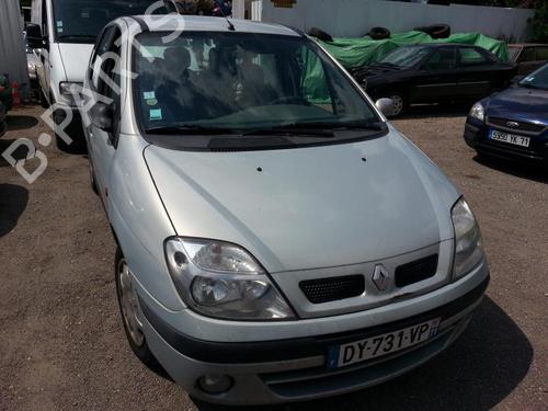 Commande de phare RENAULT SCÉNIC I MPV (JA0/1_, FA0_) 1.9 dCi (JA05, JA1F) | BP21991900I24 