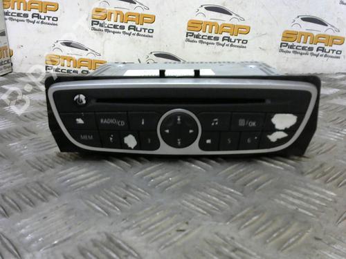 Used Radio RENAULT SCÉNIC III (JZ0/1_) 1.5 dCi (106 hp) 21979001