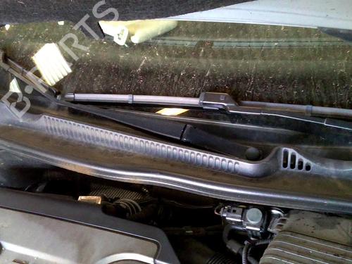 Used Front windshield wiper arm VW GOLF VI (5K1) [2008-2014]  19898590