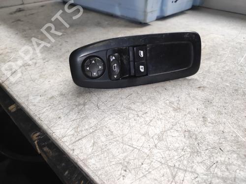 Left front window switch PEUGEOT 208 I (CA_, CC_) 1.6 HDi | BP19885656I27 