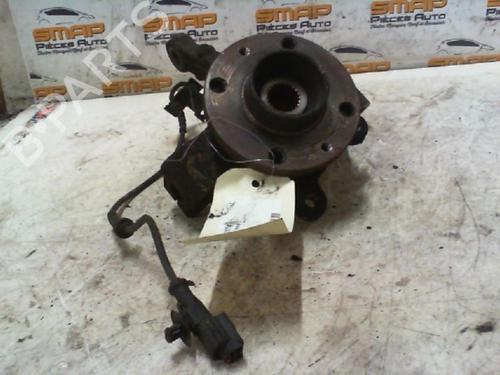 Used Right front steering knuckle Right front steering knuckle DACIA LOGAN (LS_) 1.5 dCi (LS04) (75 hp) 21976045 21976045