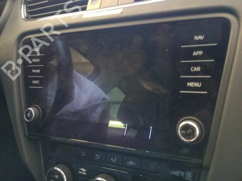 Display SKODA OCTAVIA III Combi (5E5, 5E6) 2.0 TDI (150 hp) 26658685