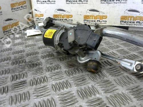 Used Front wiper motor RENAULT KANGOO / GRAND KANGOO II (KW0/1_) [2008-2025]  19894881