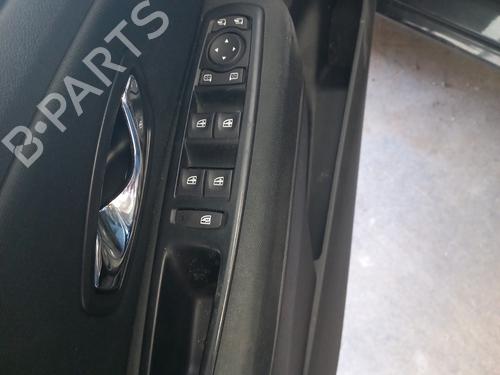 Used Left front window switch Left front window switch RENAULT MEGANE III Hatchback (BZ0/1_, B3_) 1.5 dCi (BZ09, BZ0D, BZ1W, BZ29, BZ14) (110 hp) 28471285 28471285