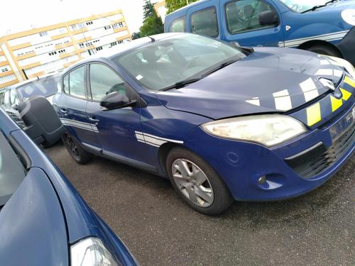 Left sun visor RENAULT MEGANE III Hatchback (BZ0/1_, B3_) 1.9 dCi (BZ0N, BZ0J) | BP19898405I1 