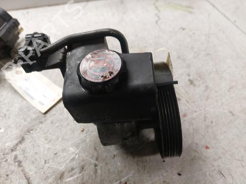 Used Steering pump PEUGEOT 206+ (2L_, 2M_) 1.1 (60 hp) 21997750
