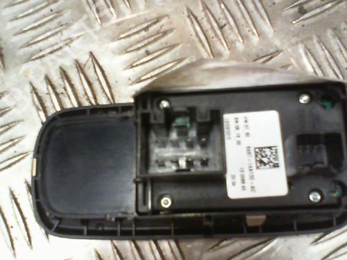 Left front window switch FORD FIESTA VI (CB1, CCN) 1.4 TDCi | BP19891121I27 