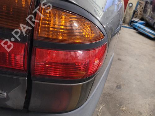 Used Right taillight RENAULT LAGUNA I (B56_, 556_) 1.6 16V (B568, B561) (107 hp) 22519262
