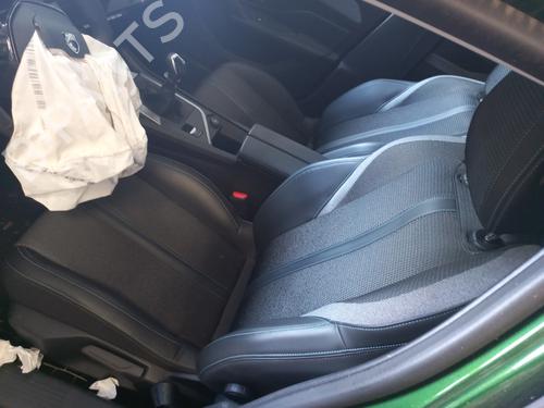Left front seat PEUGEOT 308 III (FB_, FH_, FP_, F3_, FM_) PureTech 130 (FPHNSL, FPHNST) | BP27496484C15
