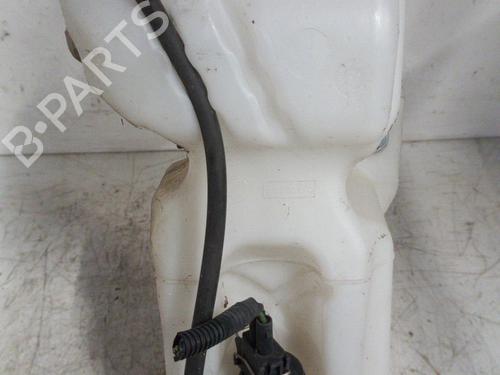 Used Windscreen washer tank FIAT 500 (312_) 1.2 (312AXA1A) (69 hp) 19888259