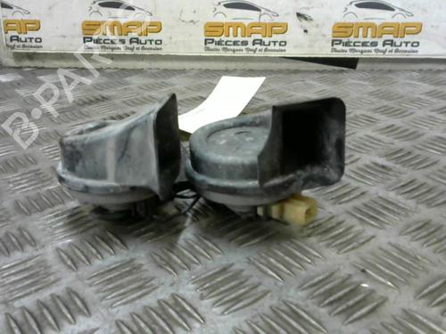 Used Horn PEUGEOT 308 I (4A_, 4C_) 1.6 HDi (109 hp) 19899169