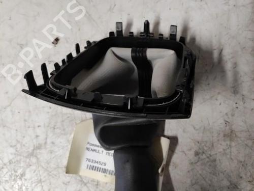 Used Gear lever RENAULT MEGANE III Hatchback (BZ0/1_, B3_) 1.5 dCi (BZ0C) (90 hp) 19885153