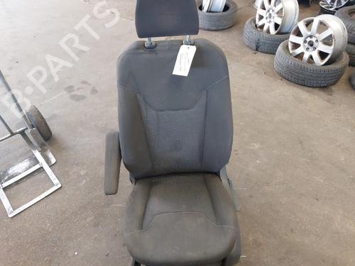 Used Left front seat FORD TRANSIT COURIER B460 Box Body/MPV [2014-2025]  19887993