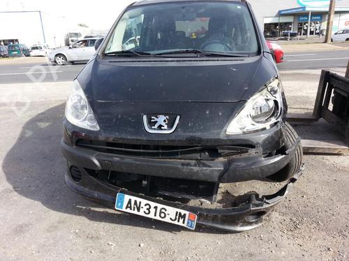 Left taillight PEUGEOT 1007 (KM_) 1.4 HDi | BP19883601C34 