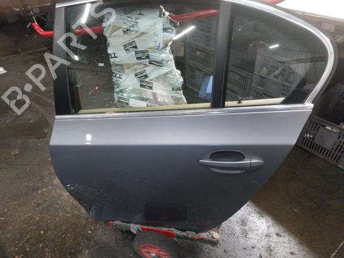 Used Left rear door BMW 5 (E60) 530 d (231 hp) 19881565