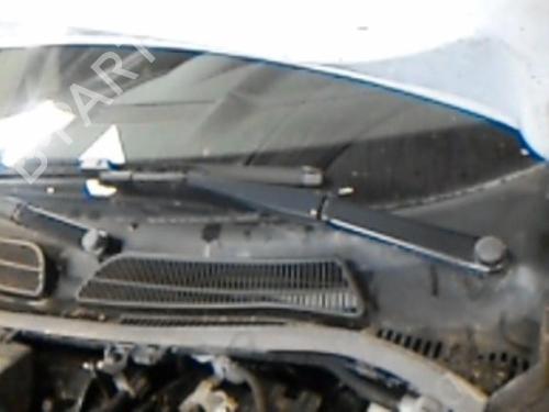 Used Front windshield wiper arm FORD FIESTA VI (CB1, CCN) 1.5 TDCi (75 hp) 19884695